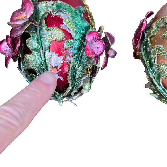 Handcrafted Floral Glitter Ornament Set With Red & Gold Egg Flower Designs - Picture 7 of 13